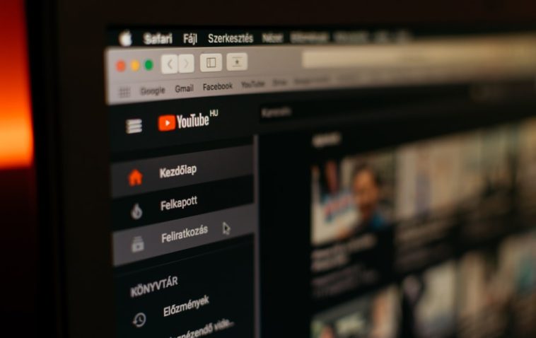 How To Make Money Online With The YouTube Community Tab