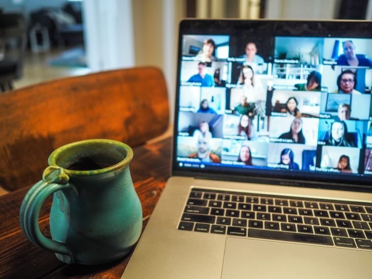 How To Grow Your Coaching Business on Facebook