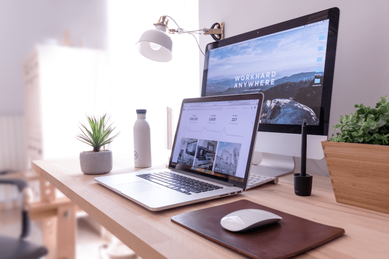 How To Become a Millionaire as a Blogger