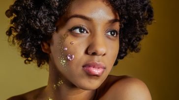 How To Become a Successful Makeup Artist In Nigeria
