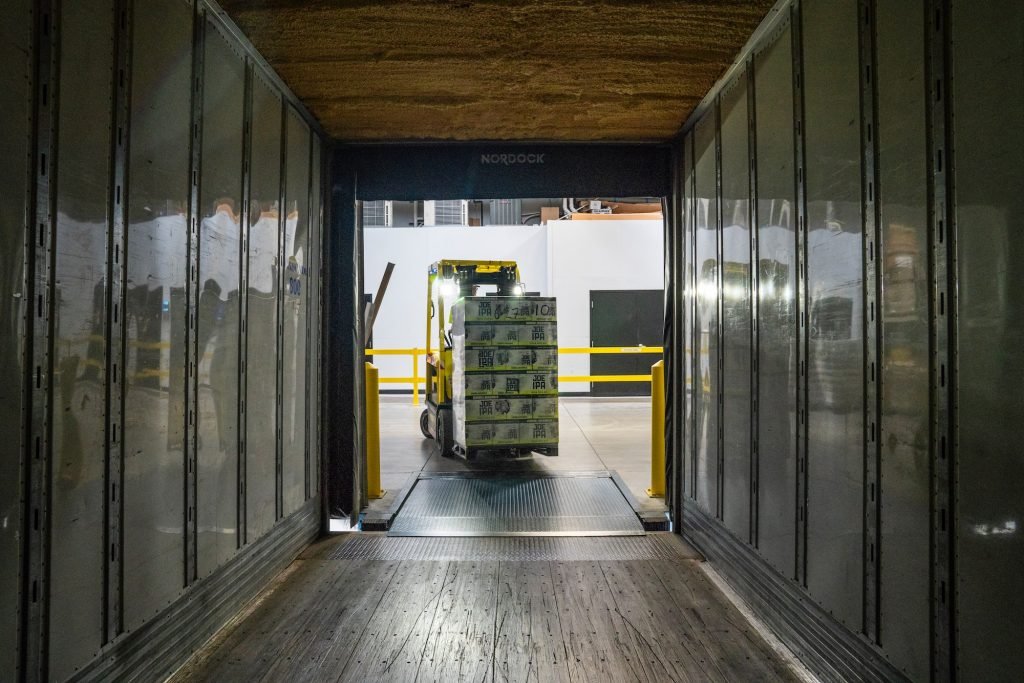 How Do I Start a Dropshipping Business With a WordPress Site?